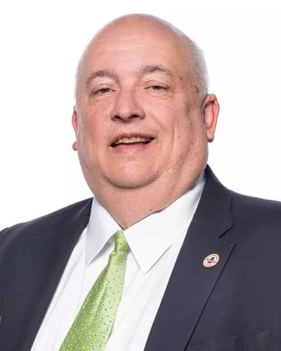 Mayor Mark Jones in portrait